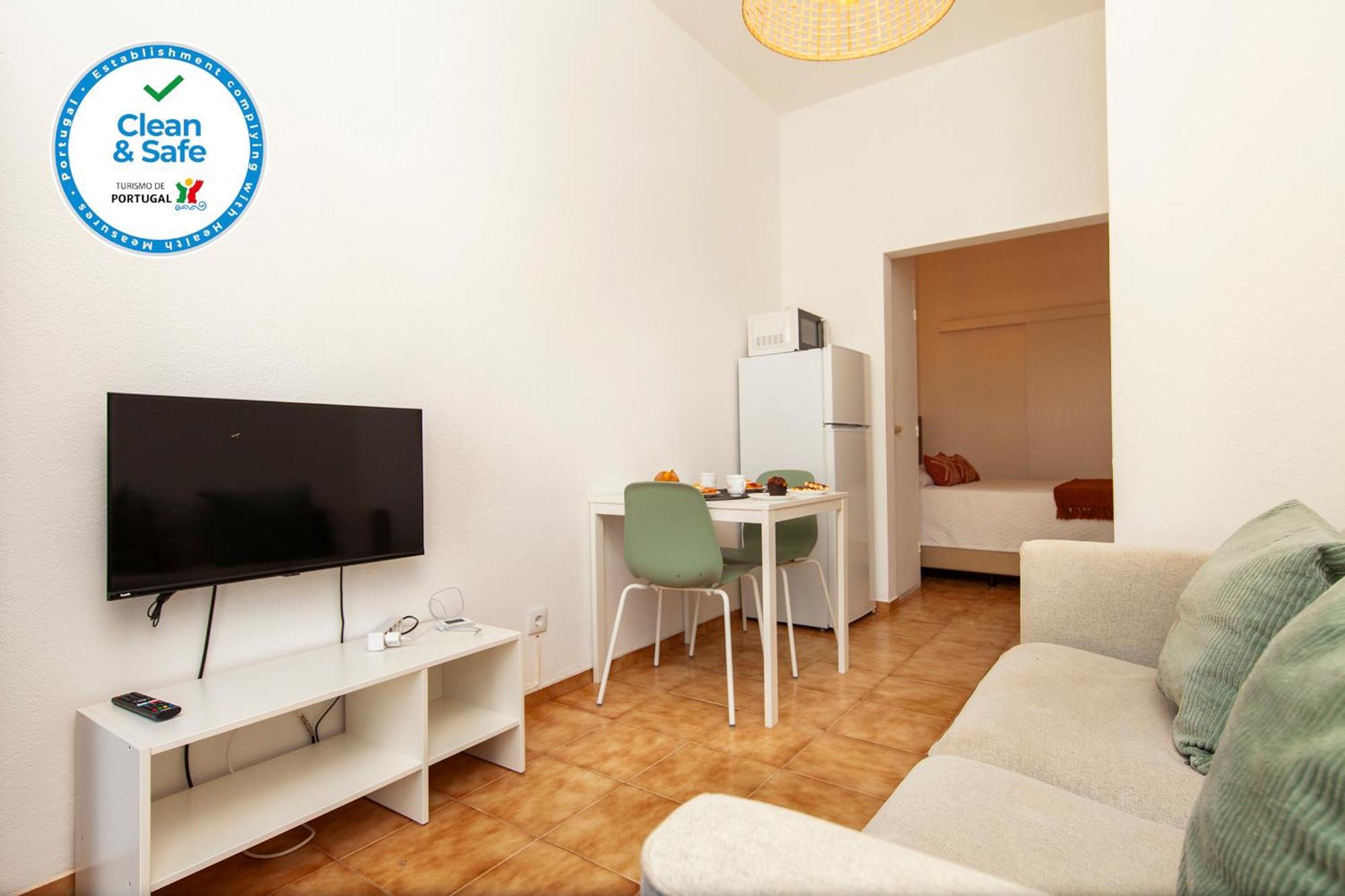 A70 - Junta In Apartamento Lagos